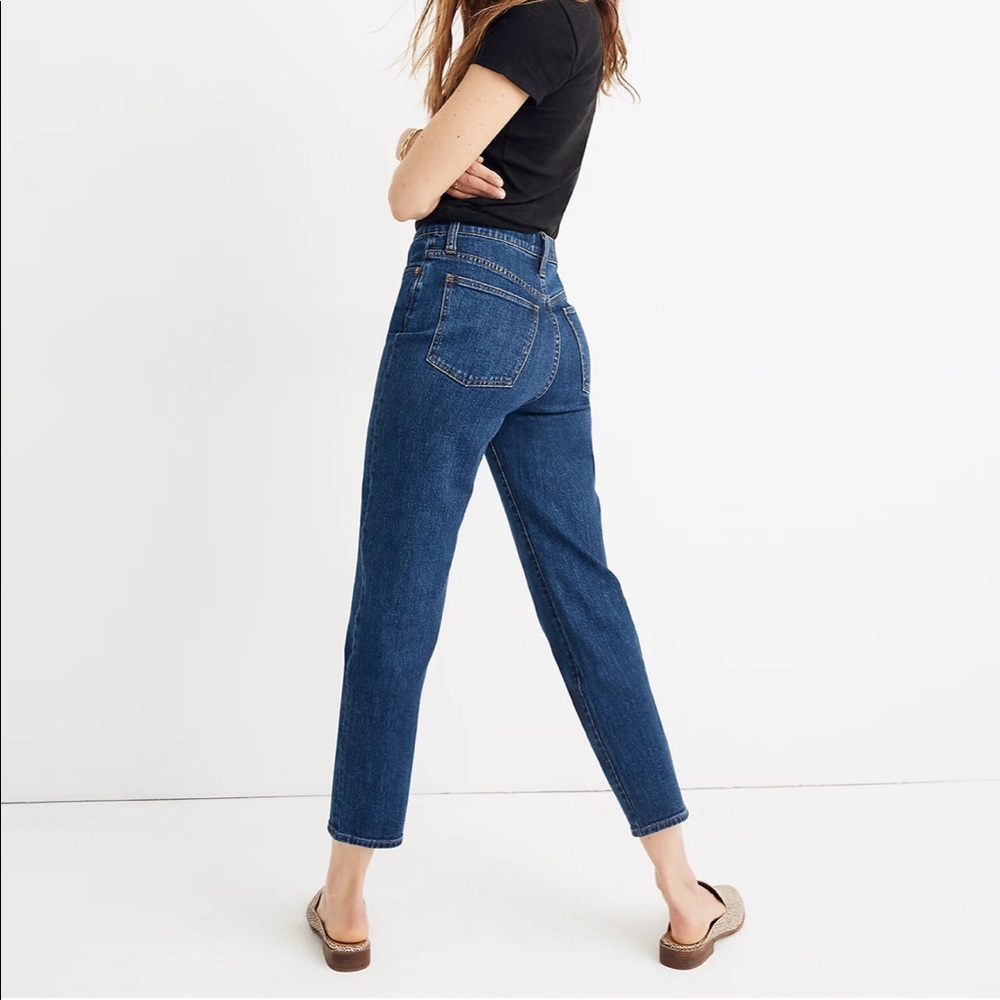Madewell Tapered Jeans in Belleclaire Wash